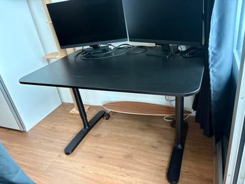 IKEA BEKANT desk zwart – excellent condition - afbeelding 2