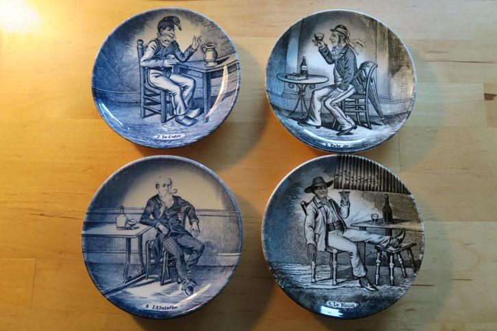 minibordjes Sphinx, Antiek en Kunst, Antiek | Servies los, Ophalen of Verzenden