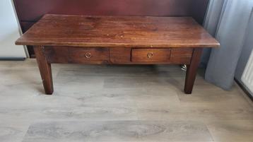 Salontafel beschikbaar voor biedingen