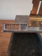 Oude geldcassette, Ophalen