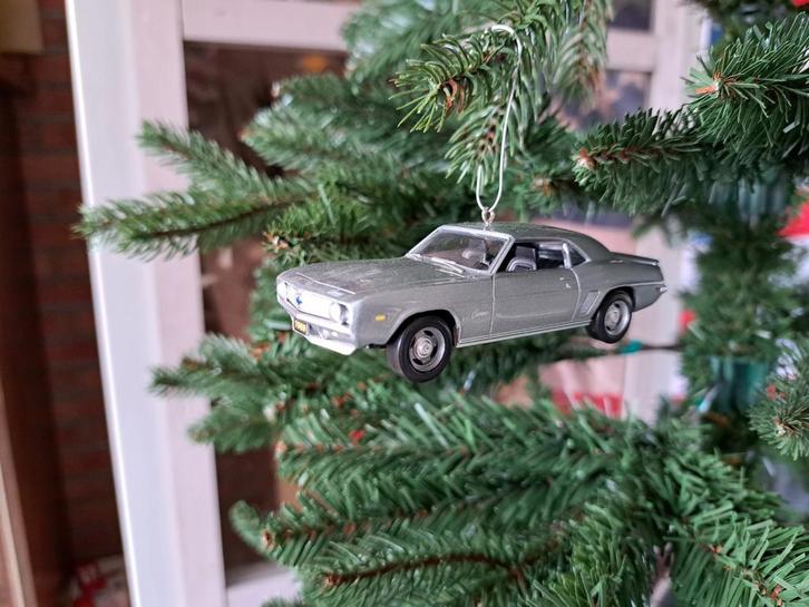 Hallmark Keepsake ornament 1969 Chevrolet Camaro ZL1, Hobby en Vrije tijd, Feestartikelen, Zo goed als nieuw, Versiering, Ophalen of Verzenden