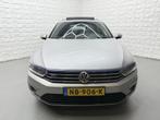 Volkswagen Passat Variant 1.4 TSI GTE PANO VIRTUAL CAMERA, Auto's, Volkswagen, Leder en Stof, Hybride Elektrisch/Benzine, 1600 kg