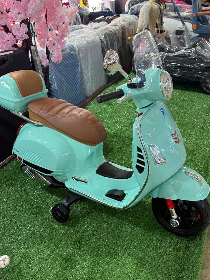 Kinder Vespa - Stoere Scooter voor de Kleintjes!, Kinderen en Baby's, Speelgoed | Buiten | Voertuigen en Loopfietsen, Zo goed als nieuw