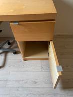 Bureau met bureaustoel, Huis en Inrichting, Bureaus, Ophalen, Zo goed als nieuw