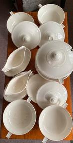 Retro Eetservies - Dekschalen, Juskom, Borden, Ophalen