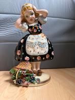 Beeldje van bloemenmeisje, Verzamelen, Beelden en Beeldjes, Ophalen, Zo goed als nieuw, Mens