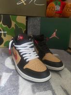 Jordan 1 tartan swoosh, Bruin, Nieuw, Ophalen of Verzenden, Sneakers of Gympen