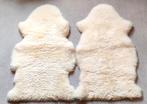 2 x Schapenvacht van IKEA, Huis en Inrichting, Woonaccessoires | Plaids en Woondekens, Ophalen of Verzenden, Zo goed als nieuw