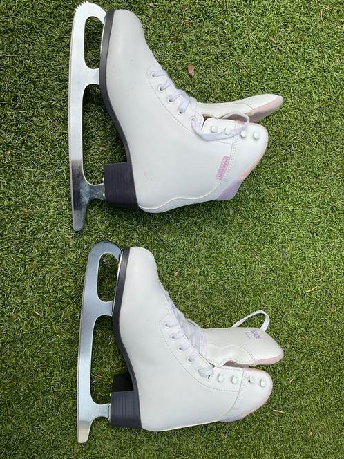 Jackson Kunstschaatsen Dames – Maat 8 – Nauwelijks Gebruikt!, Sport en Fitness, Schaatsen, Zo goed als nieuw, Kunstschaatsen, Overige merken