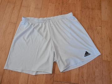 Adidas witte sportshort climalite - maat XL beschikbaar voor biedingen