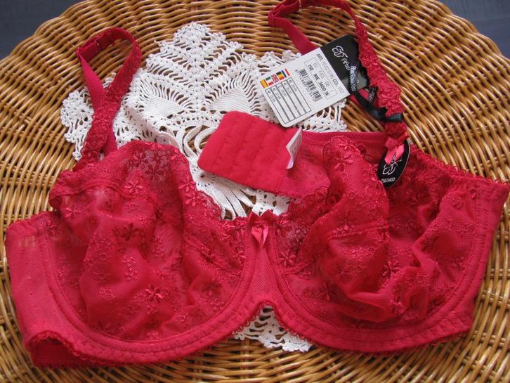 BH met beugel * NIEUW * 75E / 75 E * After Eden *, Kleding | Dames, Ondergoed en Lingerie, BH, Rood, Ophalen of Verzenden