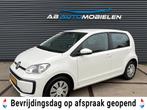 Volkswagen Up! 1.0 BMT move up! PDC/ BLUETOOT/ CRUISE CONTRO, Auto's, Voorwielaandrijving, Gebruikt, Met garantie (alle), Wit