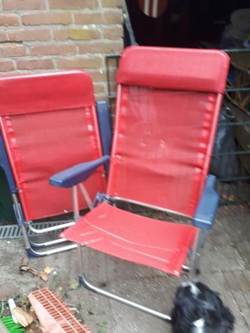2 tuinstoelen beschikbaar voor biedingen