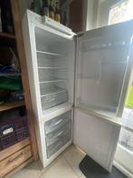 Koelkast - Defect - Voor Onderdelen, Witgoed en Apparatuur, Koelkasten en IJskasten, Ophalen, 200 liter of meer, 60 cm of meer