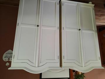 Witte kasten beschikbaar voor biedingen