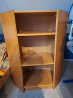 Houten hoek boekenkast met Planken, Ophalen, Met plank(en), Gebruikt, 100 tot 150 cm