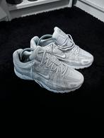 Nike p6000, Wit, Ophalen of Verzenden, Sneakers of Gympen, Zo goed als nieuw