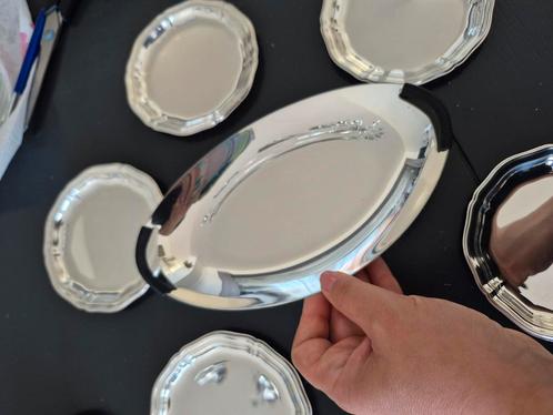 Verzilverde serveerset schaal + 6 schoteltjes, Antiek en Kunst, Antiek | Goud en Zilver, Ophalen of Verzenden