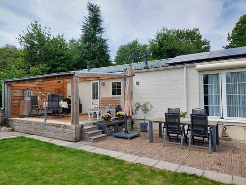 Mooi kunststof chalet te koop op de Flaasbloem, Caravans en Kamperen, Stacaravans, tot en met 4, Ophalen