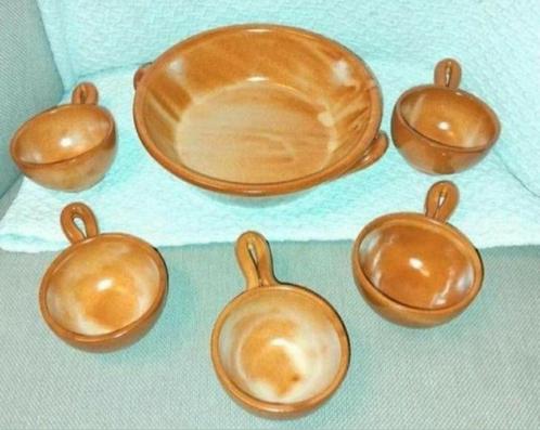 Vintage Tapas setje - aardewerk., Huis en Inrichting, Keuken | Servies, Nieuw, Schaal of Schalen, Overige stijlen, Aardewerk, Ophalen of Verzenden
