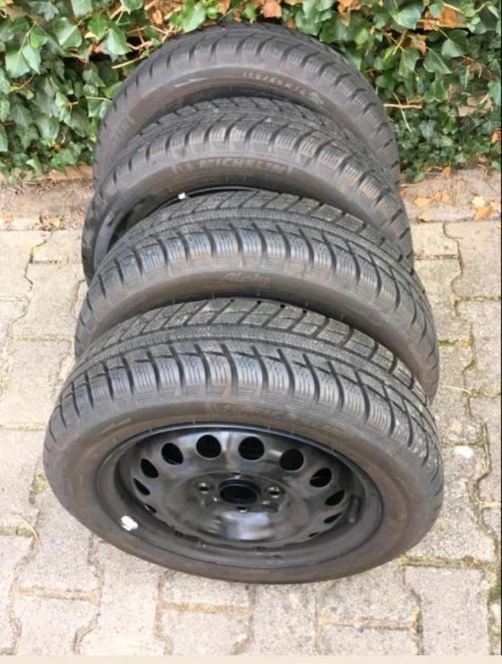 Winterbanden Toyota Aygo C1 Peugeot 107 155/65/14 goed prof!, Auto-onderdelen, Banden en Velgen, Banden en Velgen, Winterbanden