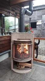 Stenen haard /bbq, Ophalen, Gebruikt, Met accessoires