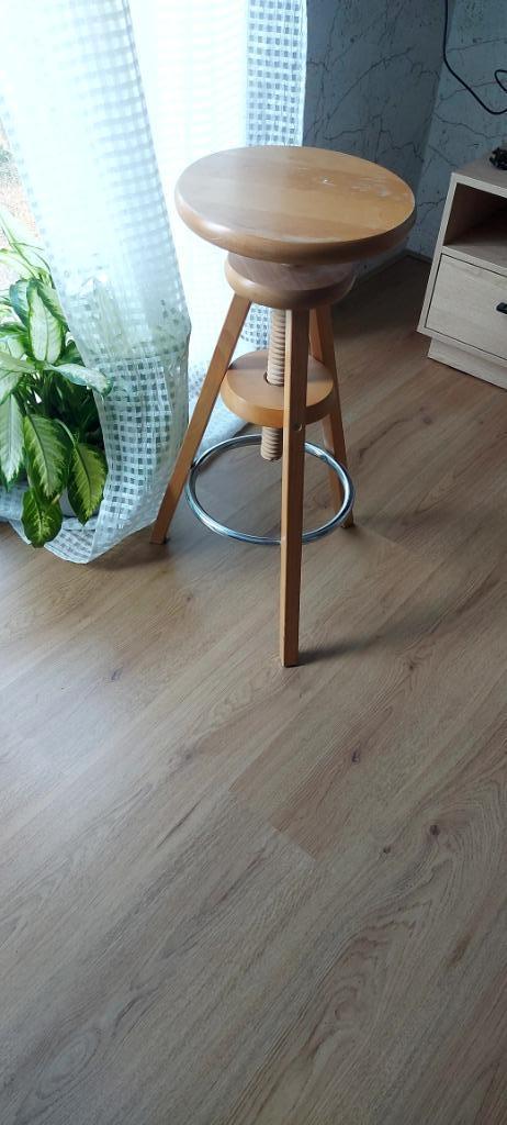 Verstelbare kruk, Huis en Inrichting, Krukjes, Gebruikt, Hout, In hoogte verstelbaar, Ophalen of Verzenden