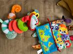 Baby speelgoed box spiraal staarten boekje, Ophalen of Verzenden, Zo goed als nieuw