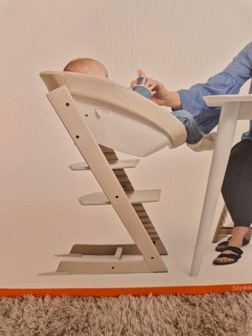 Newborn set tripp trapp beschikbaar voor biedingen