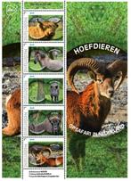 Jaar 2024 NVPH nnb Op safari in Nederland Hoefdieren., Postzegels en Munten, Postzegels | Nederland, Ophalen of Verzenden, Na 1940