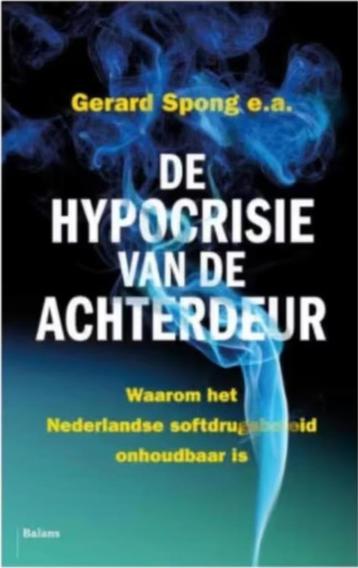 De hypocrisie van de achterdeur beschikbaar voor biedingen