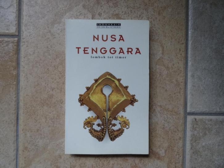 peeriplus reisgids Nusa Tenggara, Van Timor tot Lombok, Boeken, Reisgidsen, Zo goed als nieuw, Reisgids of -boek, Europa, Overige merken