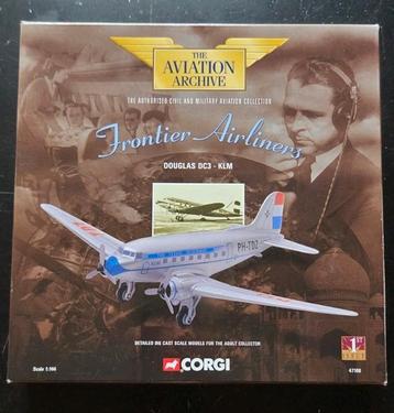 Corgi Douglas DC-3 Dakota nummer 47108 1:144 beschikbaar voor biedingen