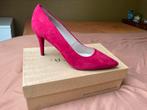 Unisa pumps rood 41 nieuw in doos, Kleding | Dames, Schoenen, Ophalen, Nieuw, Rood