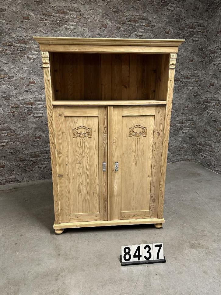 Antiek grenen kast nr8437, Antiek en Kunst, Antiek | Meubels | Kasten, Ophalen of Verzenden