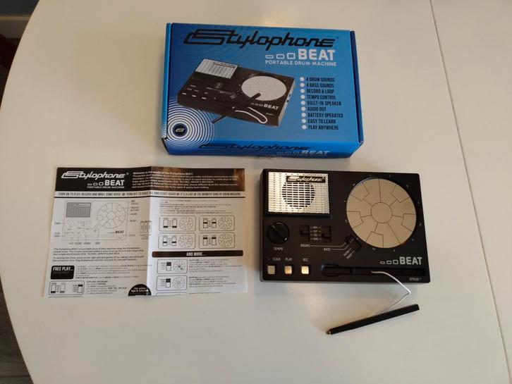 Stylophone Beat - Mini Drumcomputer, Muziek en Instrumenten, Drumcomputers, Zo goed als nieuw, Overige merken, Ophalen of Verzenden