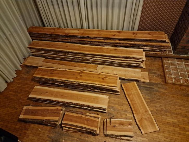 Boomstam planken, Doe-het-zelf en Verbouw, Hout en Planken, Gebruikt, Plank, Overige houtsoorten, 200 tot 250 cm, Minder dan 25 mm