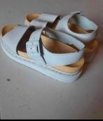 Dr martens  39, Ophalen of Verzenden, Zo goed als nieuw, Wit