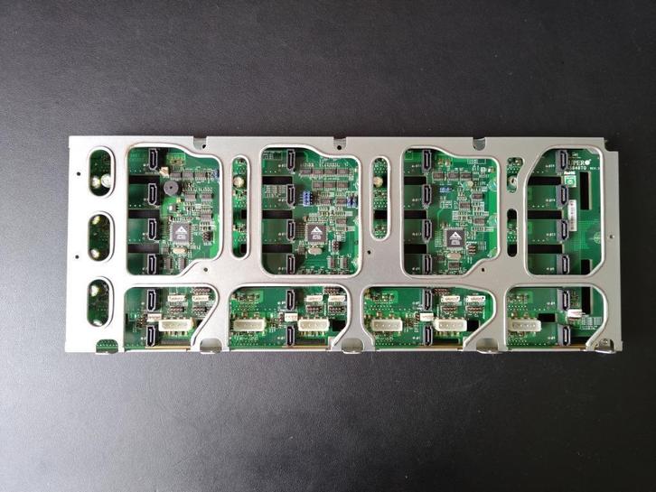 Supermicro 3,5 inch backplane, Computers en Software, NAS, Gebruikt, Ophalen of Verzenden