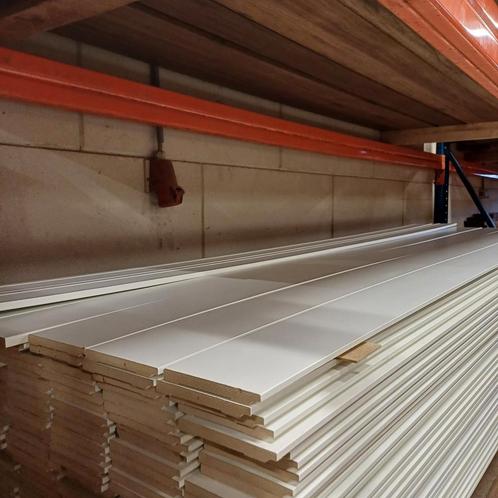 Gladde voorgelakte mdf plinten, Doe-het-zelf en Verbouw, Plinten en Afwerking, Nieuw, Plinten, Mdf, 200 tot 250 cm, Ophalen
