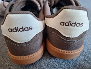 Adidas bruin maat 38 2/3 beschikbaar voor biedingen