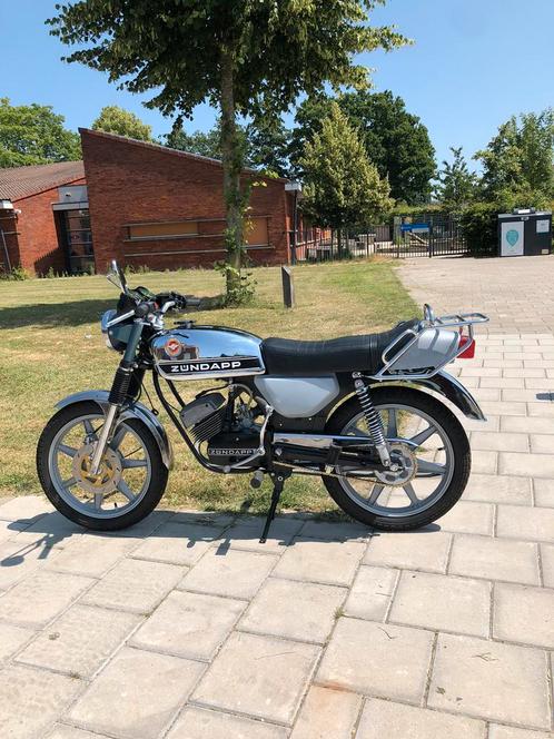 Ks50 als nieuw 1978 gaat voor 3200 naar Fred, Fietsen en Brommers, Brommers | Zundapp, Zo goed als nieuw, Ophalen