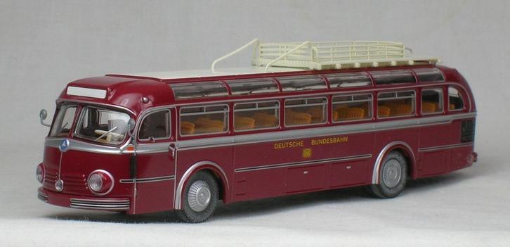 Brekina: Mercedes Benz O6600 bus- Deutsche Bundesbahn., Hobby en Vrije tijd, Modelauto's | 1:87, Zo goed als nieuw, Bus of Vrachtwagen