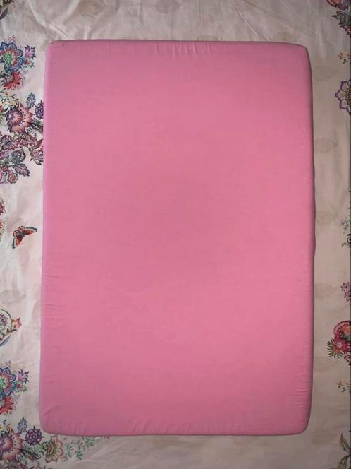 Baby roos matrasje 66x95 cm, Kinderen en Baby's, Kinderkamer | Bedden, Zo goed als nieuw, Ophalen