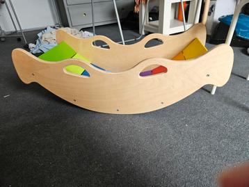 Houten schommel boog montessori beschikbaar voor biedingen