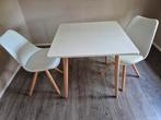 Tafel en 2stoelen, Huis en Inrichting, Tafels | Eettafels, Ophalen, 50 tot 100 cm, 50 tot 100 cm, Zo goed als nieuw