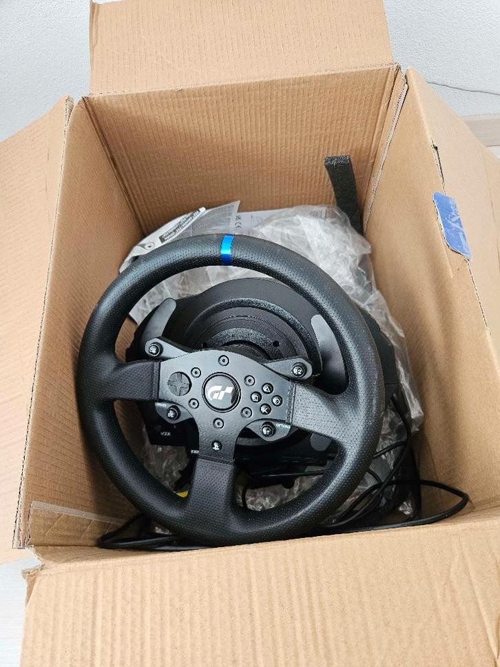 THRUSTMASTER T300 RS GT Edition, Spelcomputers en Games, Spelcomputers | Sony PlayStation Consoles | Accessoires, Zo goed als nieuw