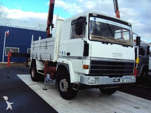 Renault R310 4x2  ,Volvo FL7 trekker slaapcabineVOLVO F88, Auto's, Vrachtwagens, Particulier, Diesel, Handgeschakeld, Wit, Ophalen