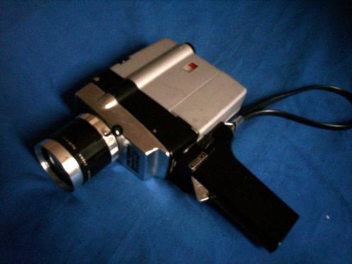 Yashica Super 8-30 camera met afneembare handgreep uit 1967, Verzamelen, Fotografica en Filmapparatuur, Filmcamera, 1960 tot 1980