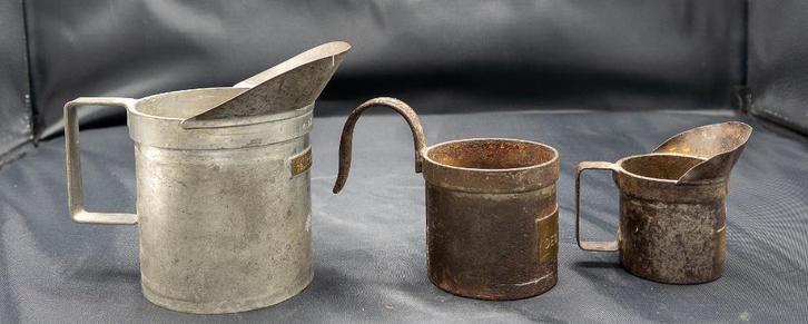 Diverse maatbekers IJzer, Antiek en Kunst, Antiek | Tin, Ophalen of Verzenden